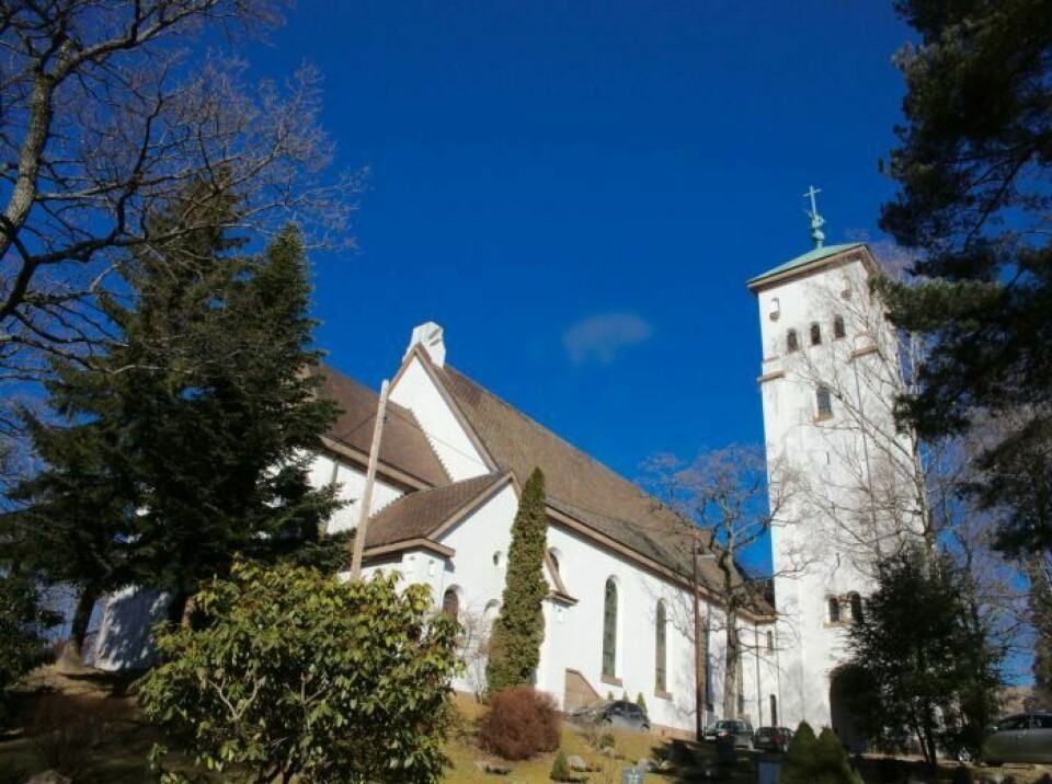 ÅPEN KIRKE: Ris kirke i Oslo holder åpent fra kl 18 i kveld, etter ulykken i Hareid søndag. ÅPEN KIRKE: Ris kirke i Oslo holder åpent fra kl 18 i kveld, etter ulykken i Hareid søndag.