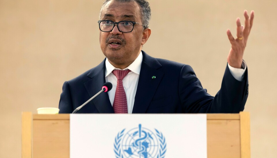 APEKOPPER: WHO-sjef Tedros Adhanom Ghebreyesus anbefaler at homofile inntil videre reduserer antall sexpartnere for å minske risikoen for å bli smittet av apekopper. WHO-sjef Tedros Adhanom Ghebreyesus anbefaler at homofile inntil videre reduserer antall sexpartnere for å minske risikoen for å bli smittet av apekopper. Foto: Salvatore Di Nolfi/ Keystone via AP / NTB