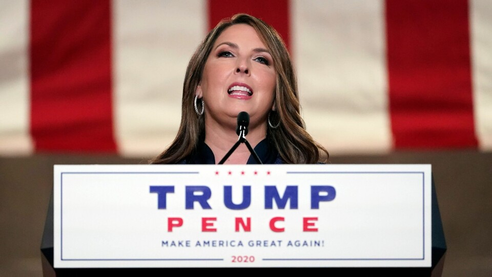 Ronna McDaniel, lederen for Republikanernes nasjonalkomité (RNC) taler under første kveld på Republikanernes landsmøte.