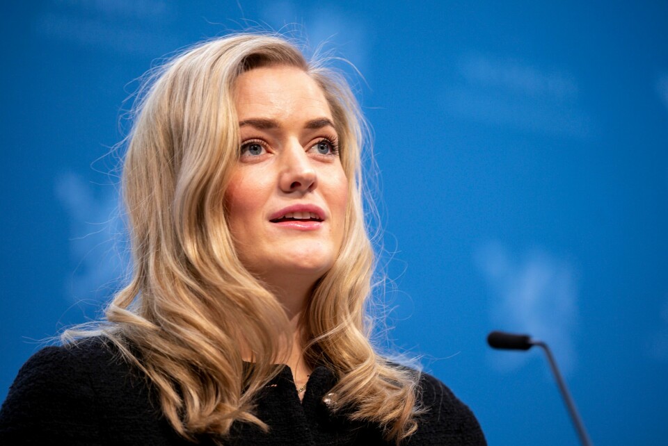 Justisminister Emilie Enger Mehl (Sp) har testet positivt på korona. Justis- og beredskapsminister Emilie Enger Mehl (Sp) sier det er uakseptabelt at embetspersoner og folkevalgte mottar drapstrusler for å ha bidratt i pandemihåndteringen.Foto: Beate Oma Dahle / NTB