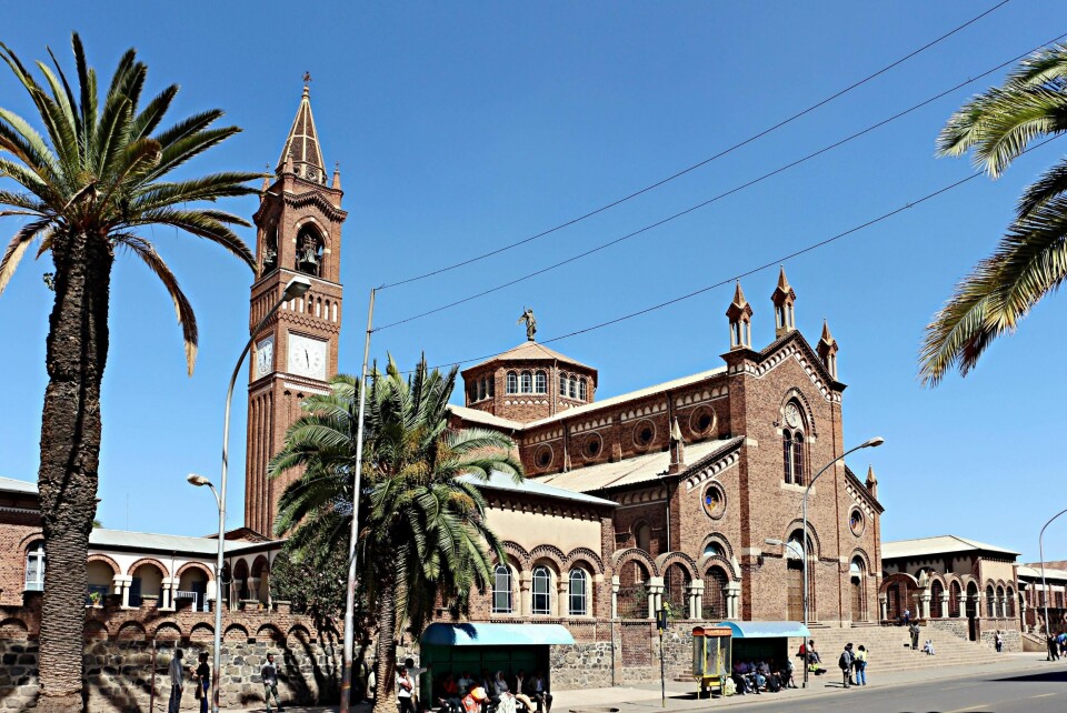 Den katolske kirke i Eritrea har sete i Sankt Josef-katedralen i hovedstaden Asmara. Nå stenges kirkens helseklinikker over hele landet.