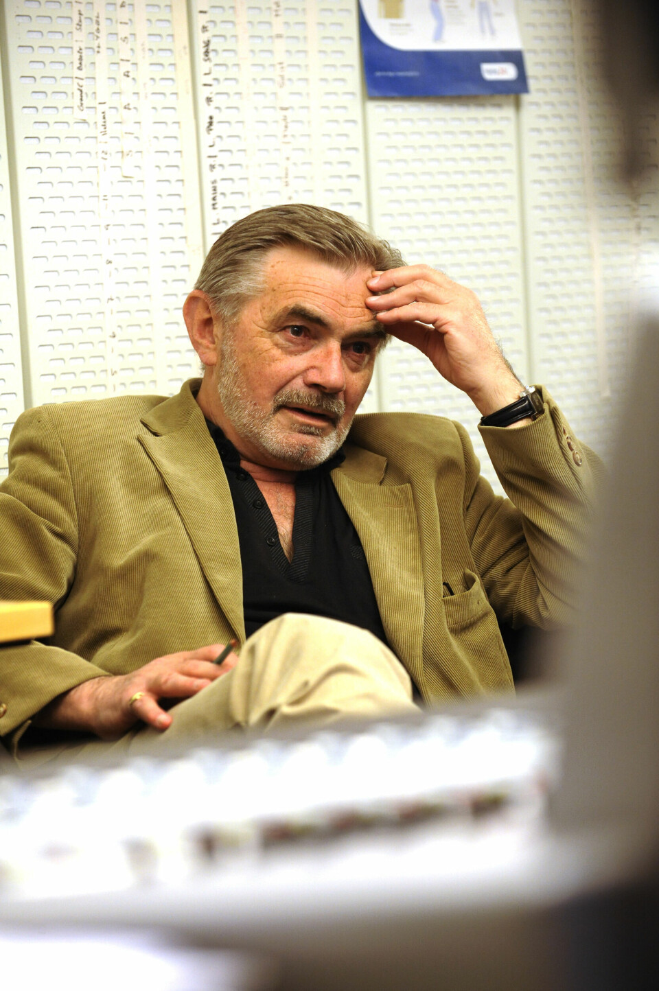 Radioteater-legende Nils Nordberg under sitt siste oppdrag før pensjonisttilværelsen i 2009.