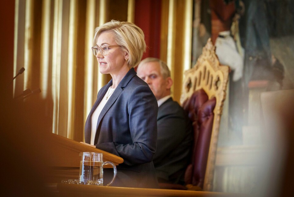 AVVIKLING: Helse- og omsorgsminister Ingvild Kjerkol opplyser at eldreombudet avvikles. Helse- og omsorgsminister Ingvild Kjerkol redegjør for Stortinget om regjeringens koronastrategi og beredskapsplan.Foto: Heiko Junge / NTB