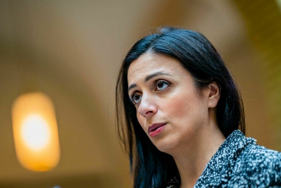 Opposisjonspartier vil ha forlengede koronatiltak