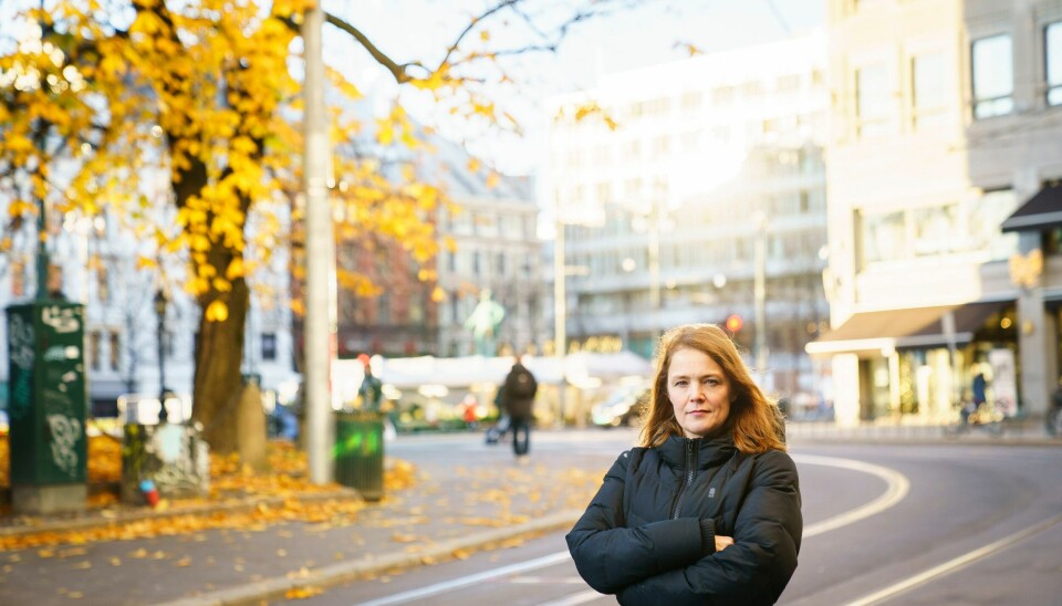 Pernille Huseby, generalsekretær i Actis, synes gjenåpningen av Vinmonopolet sender et trist signal til barn og unge. .