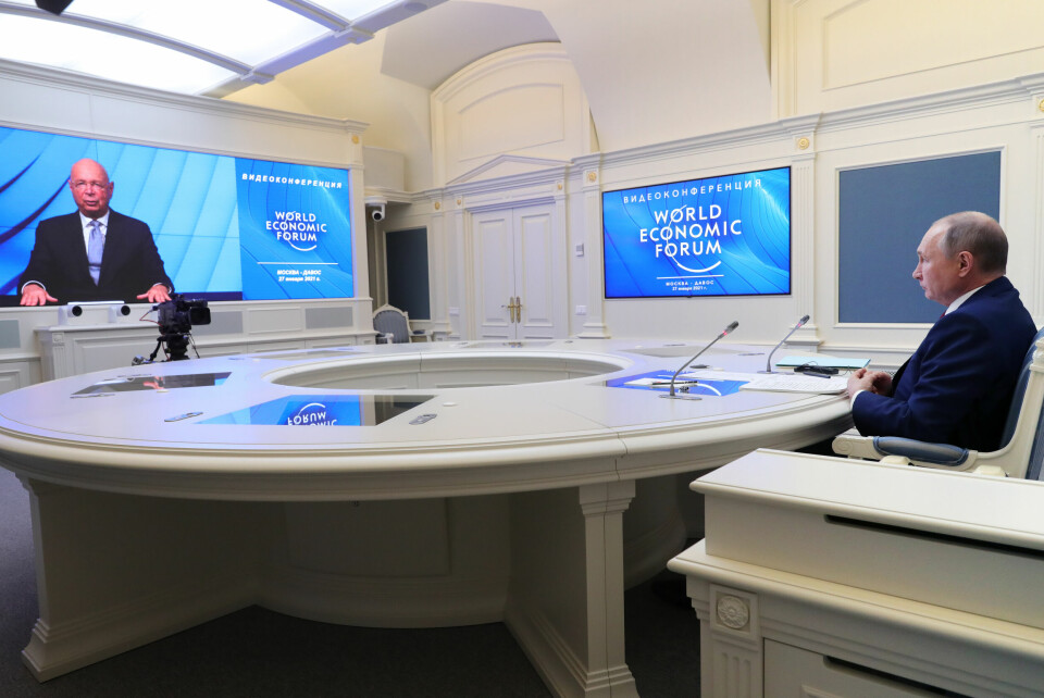 DELTAKER: Russlands president Vladimir Putin deltok på den digitale utgaven av World Economic Forum denne uka. Russian President Vladimir Putin speaks to participants of the the World Economic Forum via a video link in Moscow, Russia, Wednesday, Jan. 27, 2021. Putin warned of rising global tensions and growing risks of new conflicts and called for broader international cooperation to tackle new challenges. (Mikhail Klimentyev, Sputnik, Kremlin Pool Photo via AP)