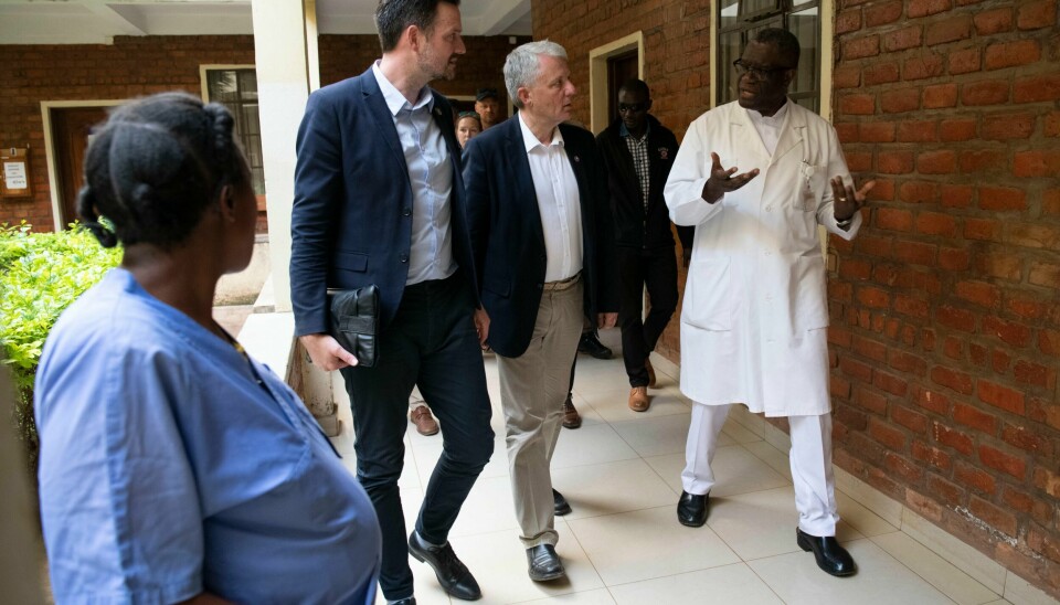– Vi vil være med på å bidra til å bygge ut kapasiteten på Panzi-sykehuset i Kongo, sier bistands- og utviklingsminister Dag-Inge Ulstein, som mandag kveld møtte Nobel fredspris-vinner Denis Mukwege.