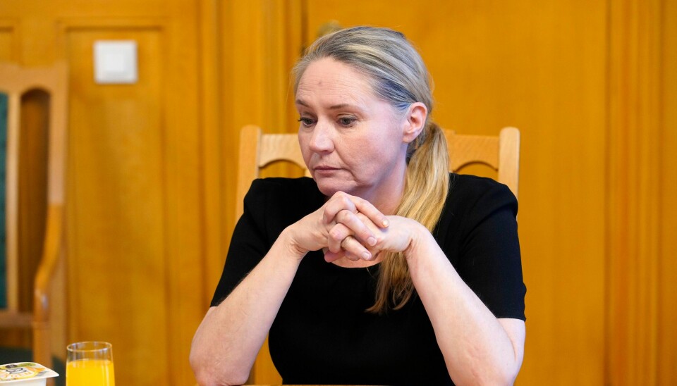 I HARDT VÆR: Stortingspresident Eva Kristin Hansen fotografert på Stortinget onsdag under et intervju om hennes pendlerbolig. Stortingspresident Eva Kristin Hansen fotografert på Stortinget onsdag under et intervju om hennes pendlerbolig Foto: Terje Bendiksby / NTB