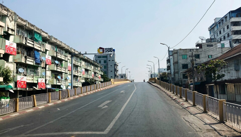 MYANMAR: Tomme gater i Mandalay da motstandere av juntaen i Myanmar markerte ettårsdagen for kuppet med taushet og stengte butikker. Foto: AP / NTB Tomme gater i Mandalay da motstandere av juntaen i Myanmar markerte ettårsdagen for kuppet med taushet og stengte butikker. Foto: AP / NTB