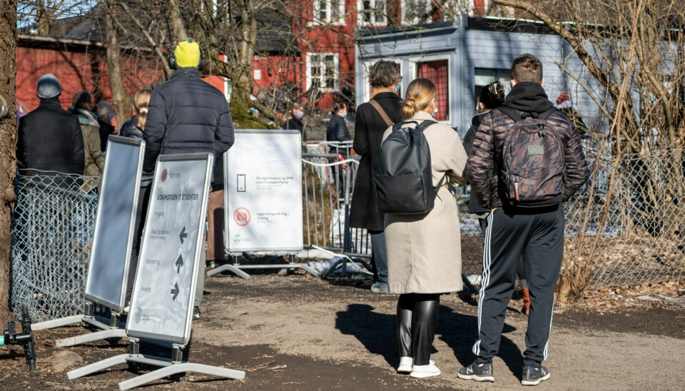 Heretter må man betale for koronatest dersom man trenger den til en utenlandsreise.Foto: Terje Pedersen / NTB 574 personer i Norge har testet positivt for korona siste døgn. Foto: Terje Pedersen / NTB