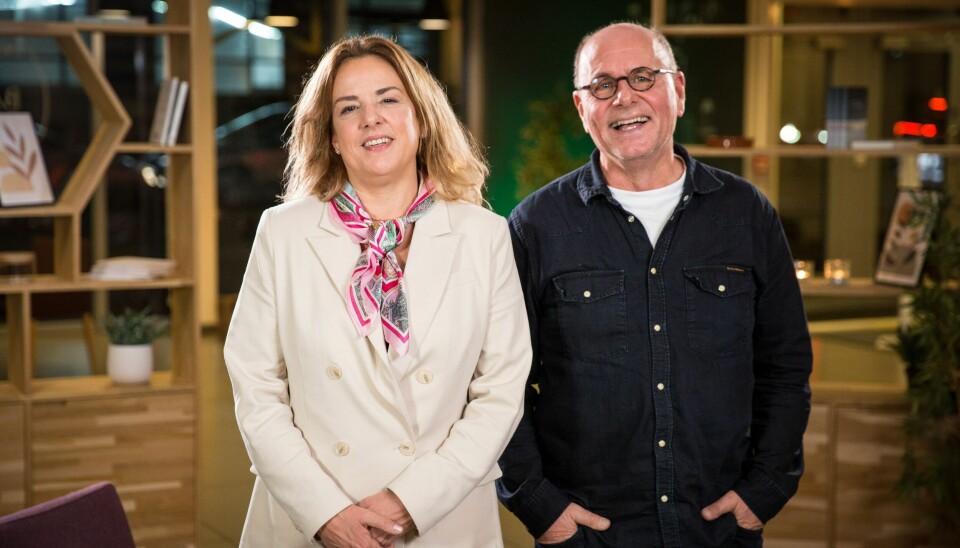 Tanja Michelet og TV-pastor Egil Svartdahl møtes i programmet Plussprat.