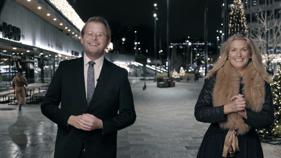 Julekort fra hele Norge er Norges Kristne Råds juleprogram 2021. Programledere er Anette Løken Jahr og Henrik Peder Govertsen. Julekort fra hele Norge – Norges Kristne Råds juleprogram 2021.