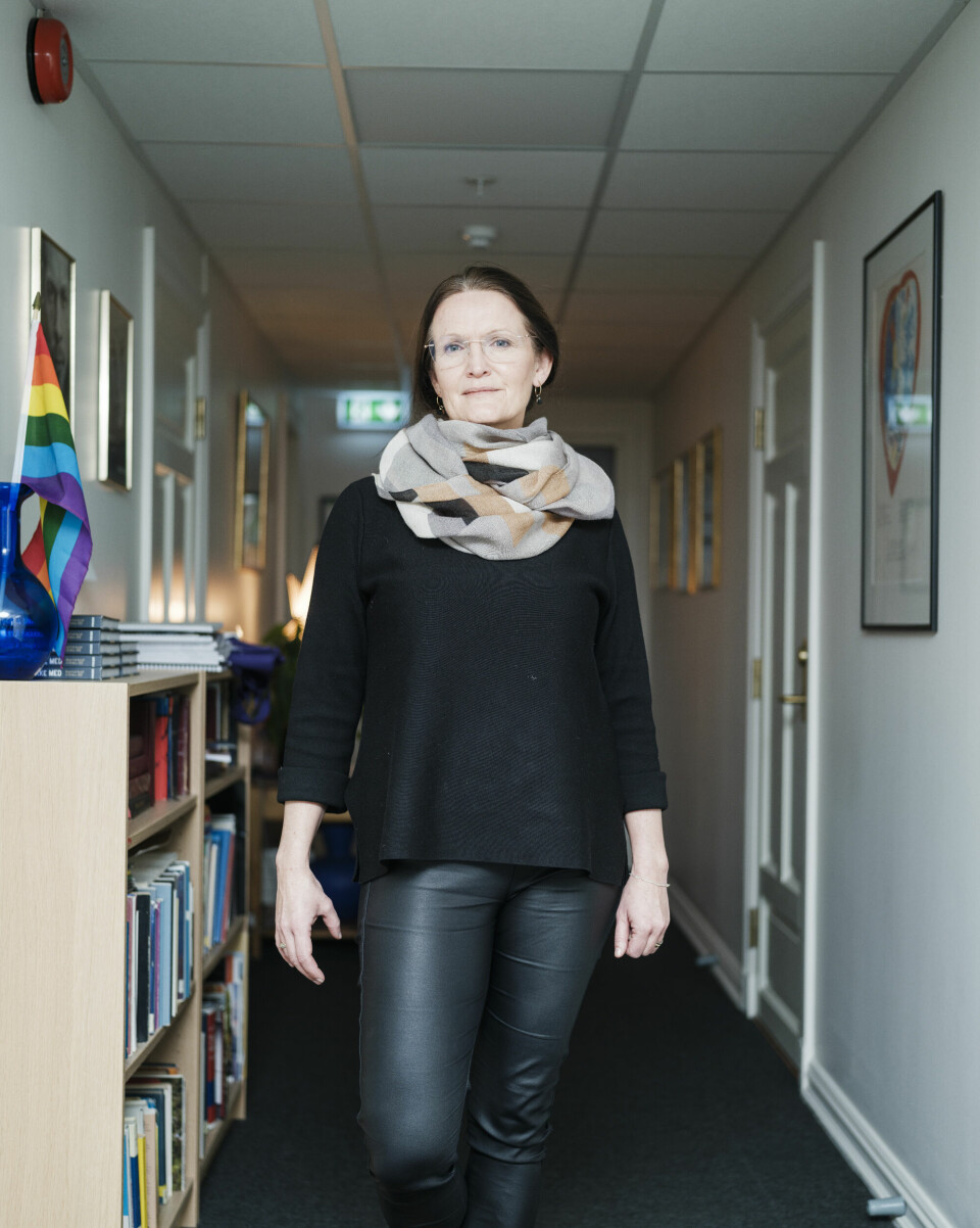 ET GLIMT AV HÅP: Anne Bye Sandal er nestleder i Kirkens SOS. Hun ser hvordan innringerne opplever samtalene som et pusterom i julestria. Nye frivillige hos Kirkens SOS jula 2021.