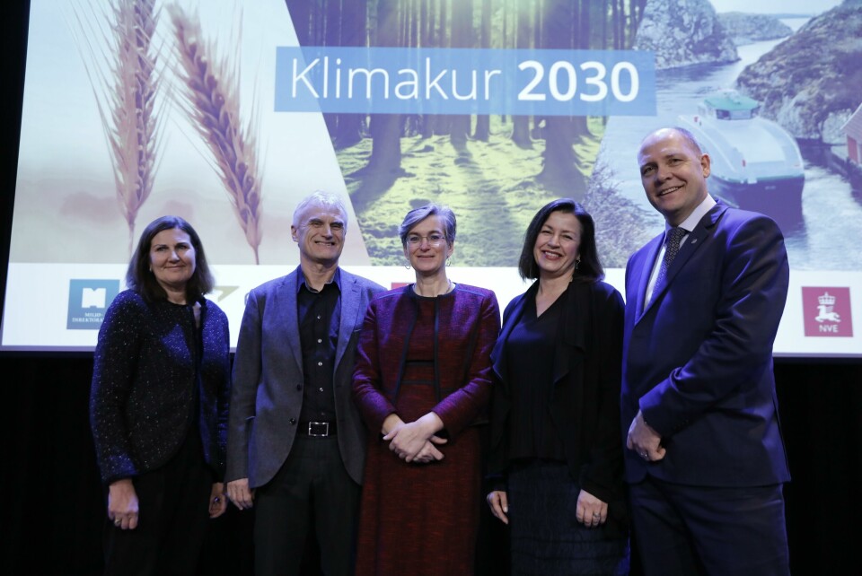 Klimakur 2030Rapporten Klimakur 2030 blir presentert og overrakt klima- og miljøminister Sveinung Rotevatn på Sentralen i Oslo.(Foto: Ole Berg-Rusten/NTB scanpix)