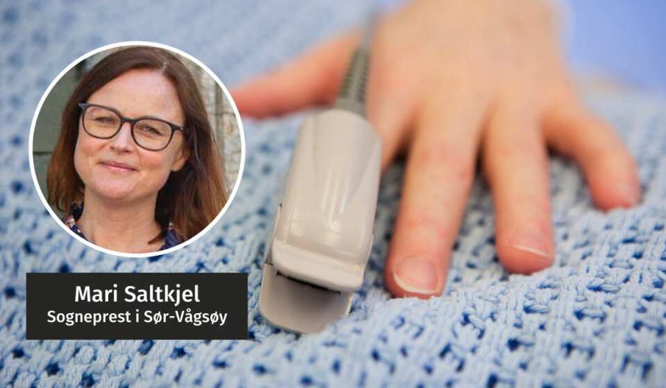 INGEN KJENNER TIL: I løpet av det siste halvåret har vi vært på flere avdelinger ved to av landets universitetssykehus. Det gjelder også sentralsykehuset og sykehuset i distriktet der vi bor. Jeg har spurt flere forskjellige yrkesgrupper: fysioterapeuter, lærere og pedagoger på sykehusskolen, leger, sykepleiere og hjelpepleiere. Ingen har hørt om regjeringens pårørendestrategi for 2021-2025. Kan dette være tilfeldig?, spør Mari Saltkjel i denne gjestekommentaren.(Foto: Berit Roald / NTB creative / NTB)