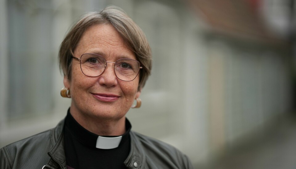 OVERRASKET: Beate Iren Lerdahl, leder for Norsk kvinnelig teologforening, sier de nye tallene for sykefravær i Den norske kirke gir ei tydelig melding til ledelsen: – De må ta vare på sine kvinnelige ansatte.(Foto: Gyrid Cecilie Nygaard/Bergen kirkelige fellesråd )
