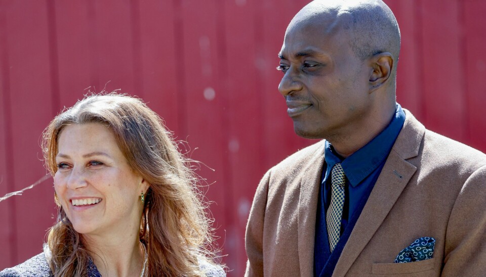 BRYLLUP: Prinsesse Märtha Louise og Durek Verrett skal gifte seg i Geiranger i slutten av august. Måndag ettermiddag delte prinsesse Märtha Louise og Durek Verrett eit eige monogram. Foto: Geir Olsen / NTB / NPK