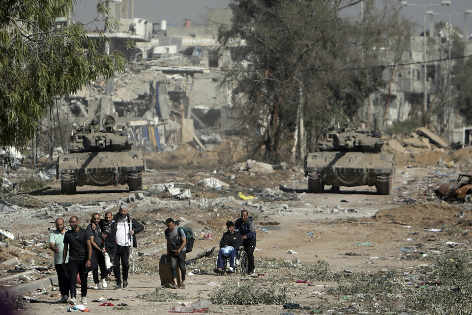 Store deler av Gazastripen er lagt i grus i israelske angrep de siste 15 månedene, og 90 prosent av palestinerne som bor der er ifølge FN drevet på flukt. Foto: AP / NTB Alle soldatene utenom en brigade trekkes tilbake fra området, ifølge IDF. Det er ikke kjent hvor mange soldater det er snakk om. Her fra det sentrale Gaza tidligere i krigen. Foto: Mohammed Dahman / AP / NTB