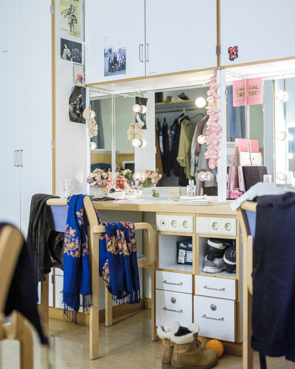 Grethe Ryen har fortsatt sin faste plass i garderoben på Det norske teatret. Men lørdag har hun sin siste forestilling.
