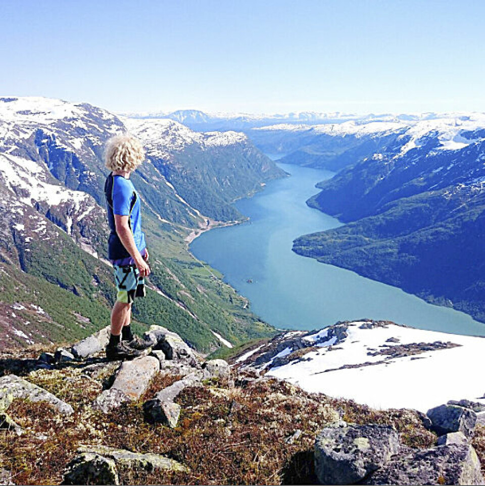 Gode gamle Norge. #veitastrondsvatnet #jølster #sogn Foto: Ollulla/instagram