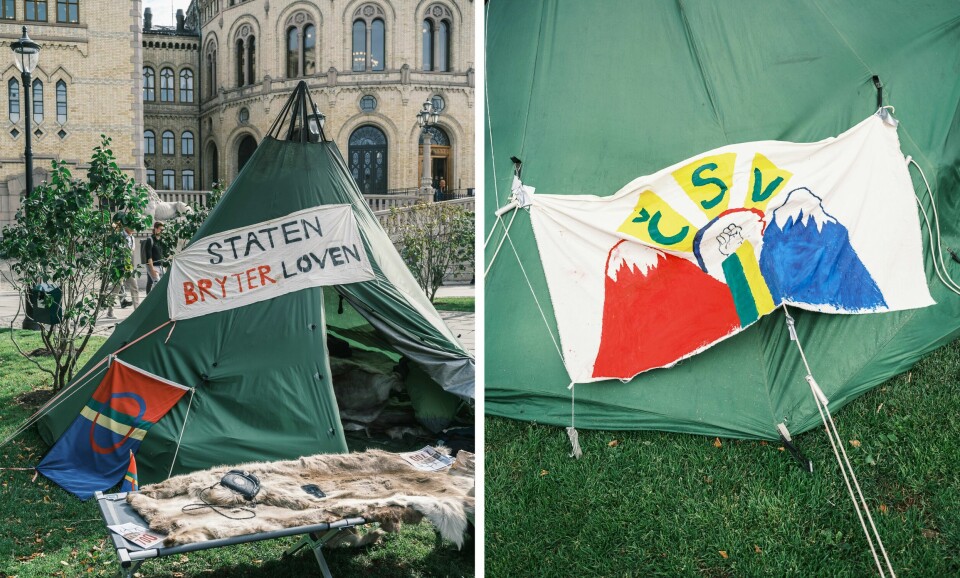 SAMISK PROTEST: Ordlyden «Staten bryter loven» er den samme som hang på lavvoene da samer aksjonerte foran Stortinget rundt 1980. «CSV», «čájet sámi vuoiŋŋa» oversettes gjerne til «vis samisk ånd». Denne uka har Mihkkal Hætta bodd i lavvo foran Stortinget. Ella Marie Hætta Isaksen varsler mer sivili ulydighet og markeringer.