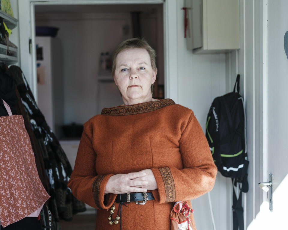 PÅ GJØVIK: Inger Lise Nervik (54) er sjaman, og synes det er blitt mange useriøse aktører på ayahuascamarkedet. Hun advarer mot skadevirkninger. Ayahuasca