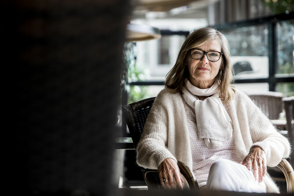 – Min første viktige reise gjorde jeg på biblioteket på Vinstra, sier Sigrun Slapgard. Foto: Adrian Nielsen