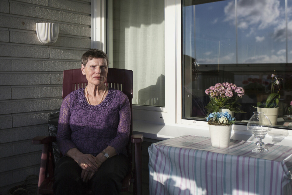 – Dette er helt normalt for oss. Er det noen som er vant til isolasjon, så er det jo meg, sier Magnhild Brattfjell, som har bodd alene i 30 år.
