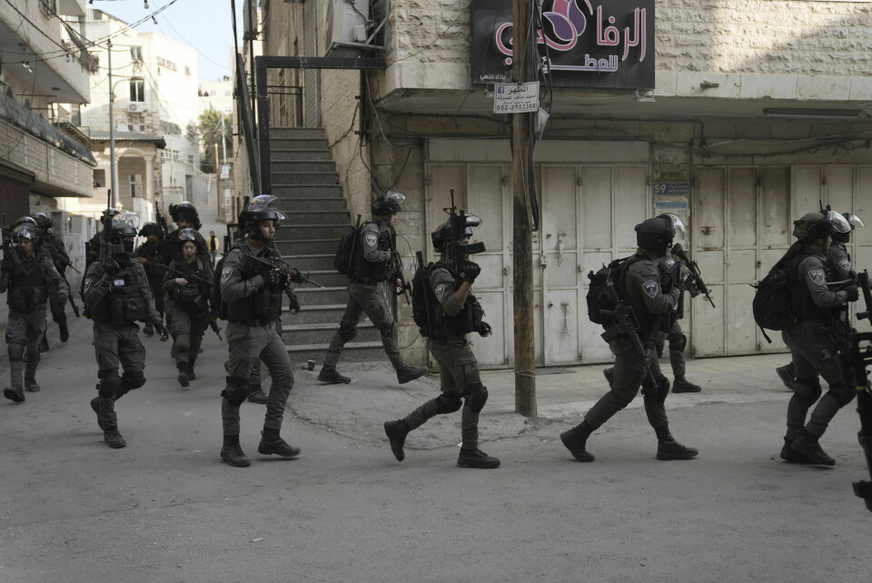 Israel har okkupert Vestbredden siden 1967, og israelske styrker rykker nærmest daglig inn for å slå ned palestinsk motstand. Hittil i år har det kostet rundt 30 palestinere livet. Israel har okkupert Vestbredden siden 1967, og israelske styrker rykker nærmest daglig inn for å slå ned palestinsk motstand. Hittil i år har det kostet rundt 30 palestinere livet. Foto: AP / NTB