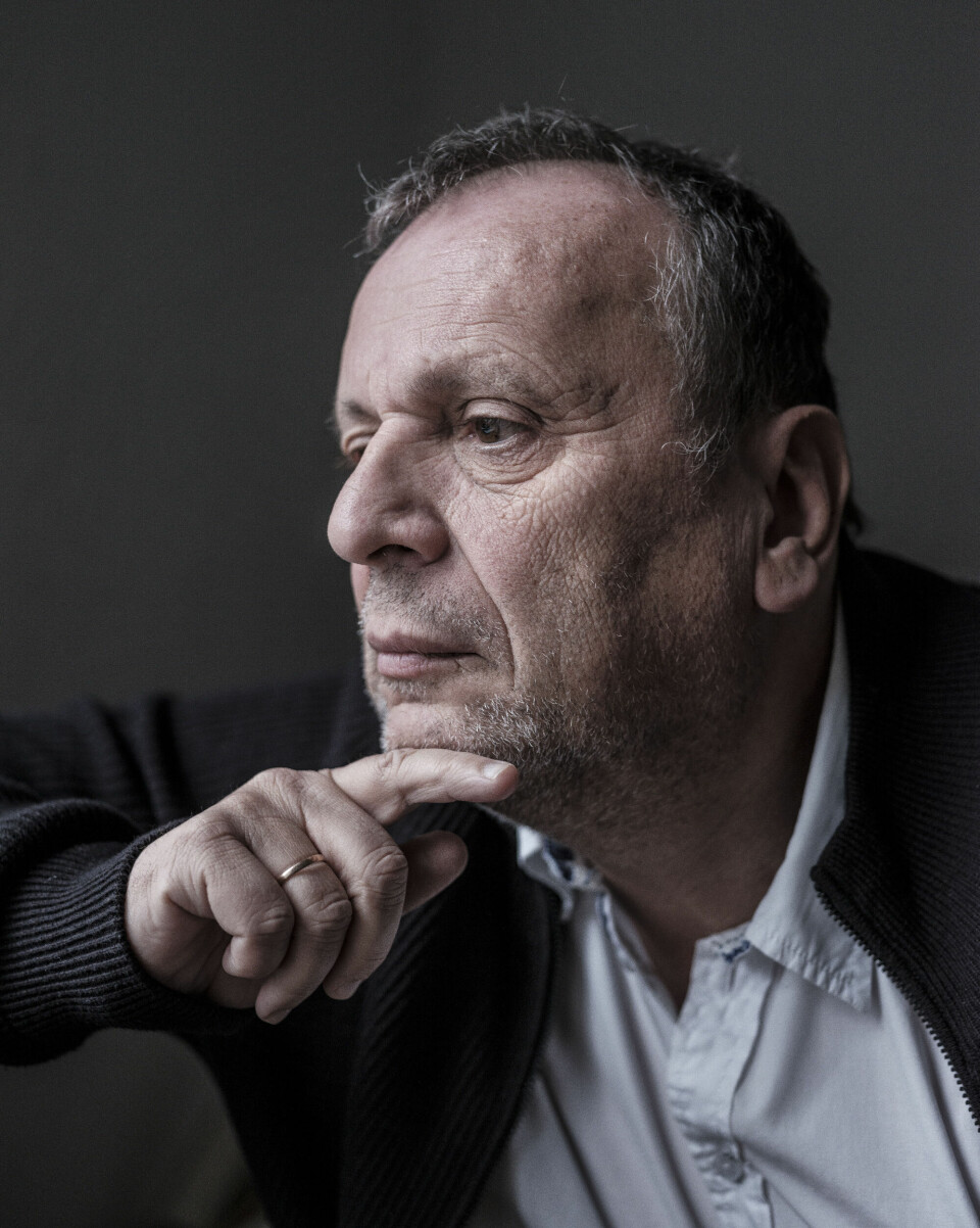 INSTRUKTØR: Eduard Myska startet en teatergruppe for tidligere og nåværende psykiatriske pasienter i 1995. I år er det Teater Vildenveis 25-årsjubileum. Teater Vildenvei