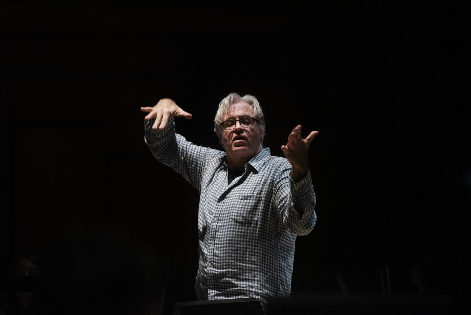 STAVANGER SYMFONIORKESTER: Dirigent Markus Stenz unngår den fellen som lurer i Bruckners musikk, nemlig følelsen av å høre på en slitsom onkel som alltid skal holde tale i familieselskaper, skriver vår anmelder. STAVANGER SYMFONIORKESTER: Dirigent Markus Stenz unngår den fellen som lurer i Bruckners musikk, nemlig følelsen av å høre på en slitsom onkel som alltid skal holde tale i familieselskaper, skriver vår anmelder.