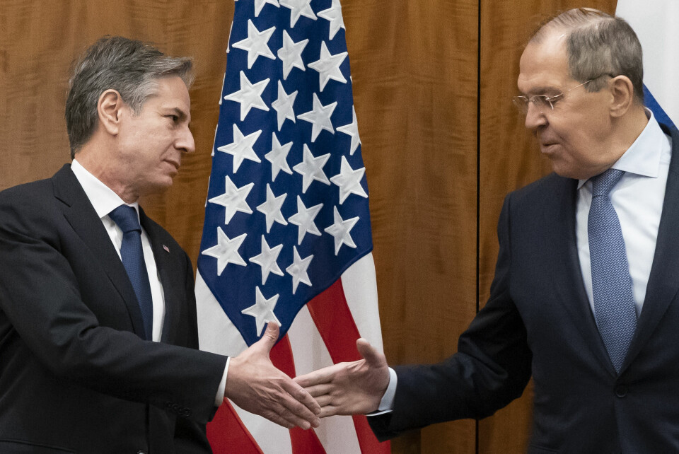 MØTE: USAs utenriksminister Antony Blinken og hans russiske kollega Sergey Lavrov møttes i Geneve fredag 21. januar. USAs utenriksminister Antony Blinken møtte fredag sin russiske kollega Sergej Lavrov i et forsøk på å minke spenningen. Foto: Alex Brandon / AP / NTB