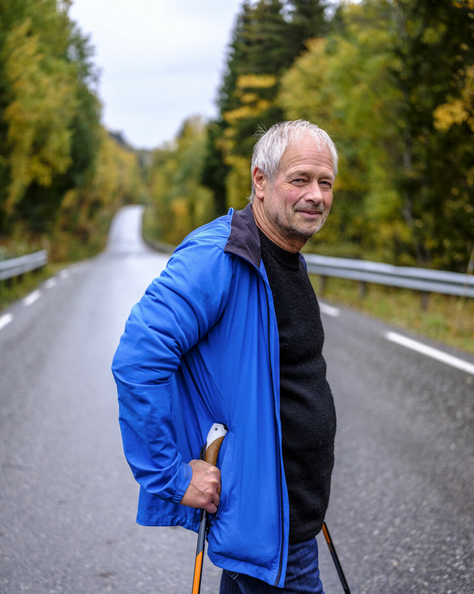 Torbjørn Dahl synes ikke at noen minutter i spart reisetid er god nok grunn til å gjøre nye naturinngrep i et fredet naturreservat med rødlistede fuglearter. – Saken ligger i politikernes hender. Det er begrenset hva byråkratiet kan gjøre, sier han, og håper regjeringen tar til vettet i tide.