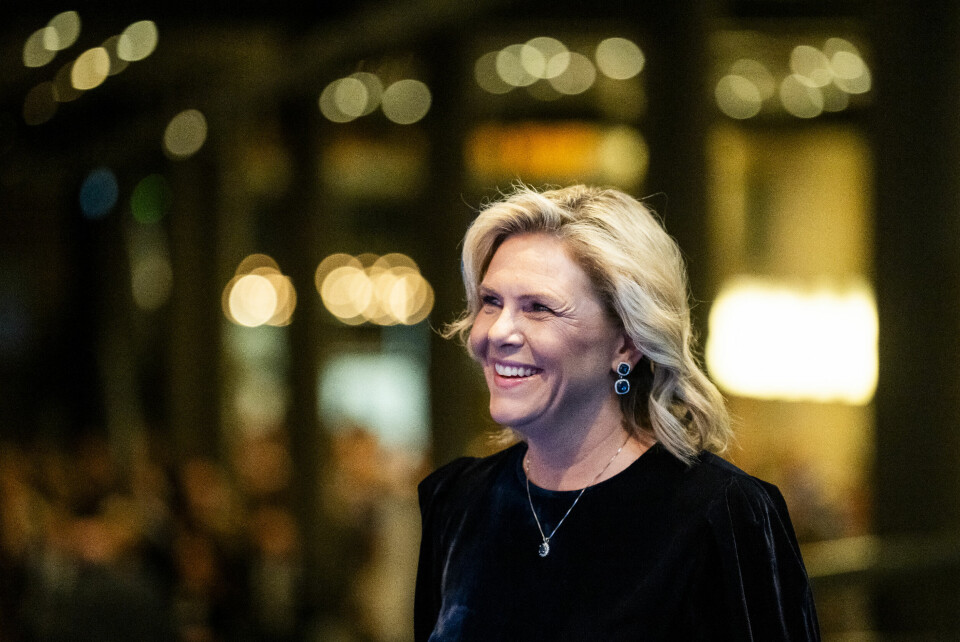 Sylvi Listhaug (Frp) kan konstatere at partiet hun leder er størst på Opinions måling og at de kan danne flertall med Høyre på Stortinget. Her ankommer hun NHOs middag i Oslo Spektrum onsdag kveld. Foto: Fredrik Varfjell / NTB Sylvi Listhaug (Frp) kan konstatere at partiet hun leder er størst på Opinions måling og at de kan danne flertall med Høyre på Stortinget. Her ankommer hun NHOs middag i Oslo Spektrum onsdag kveld. Foto: Fredrik Varfjell / NTB