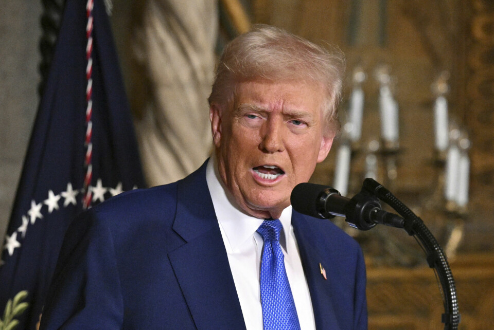 USAs president Donald Trump langer ut mot forgjengeren Joe Biden, men først og fremst mot Ukraina president Volodymyr Zelenskyj, i et nytt innlegg på Truth Social. USAs president Donald Trump langer ut mot forgjengeren Joe Biden, men først og fremst mot Ukraina president Volodymyr Zelenskyj, i et nytt innlegg på Truth Social. Arkivfoto: AP / NTB
