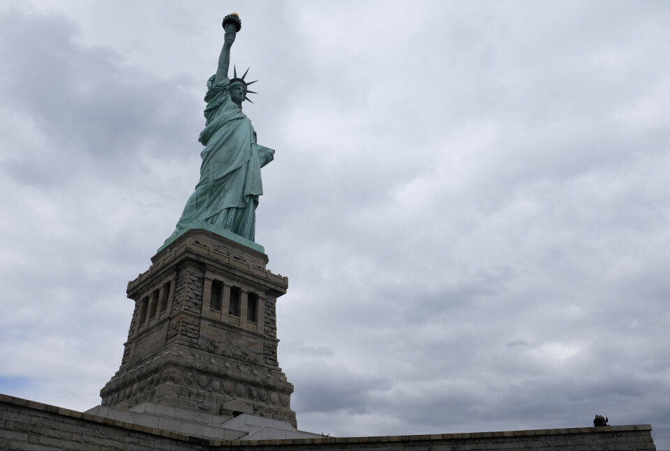 USA under Donald Trump fortjener ikke lenger å være vertsland for Frihetsgudinnen, mener fransk politiker. USA under Donald Trump fortjener ikke lenger å være vertsland for Frihetsgudinnen, mener fransk politiker. Foto: AP / NTB