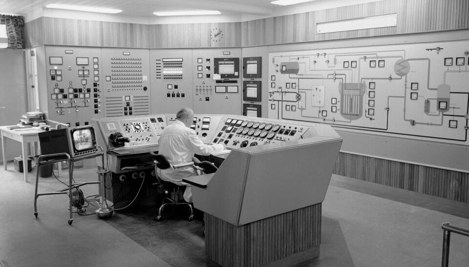 HALDEN: Slik såg kontrollrommet til atomreaktoren i Halden ut i 1959. h