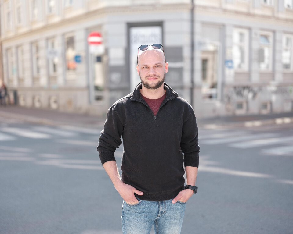 Henrik Åsberg er skuffet over det norske rettssystemet. Han kolliderte med en bilist og hukommelsen hans er ikke blitt den samme siden ulykken.