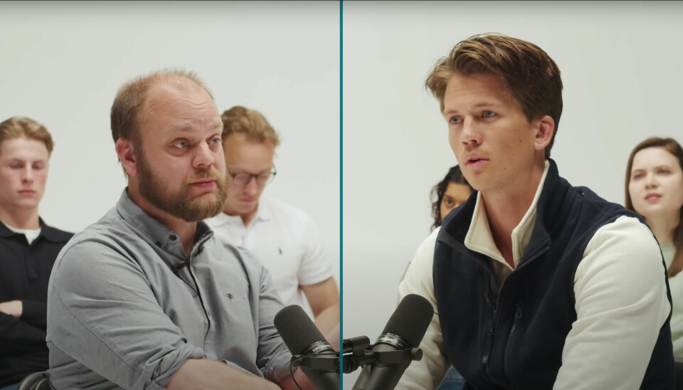 NY DEBATTARENA: Ein av dei videoane til Gutta som er blitt veldig populære er videoen 1 Rødt-politiker vs 20 Frp-velgere (m/Mímir Kristjánsson). Her debatterer Mímir Kristjánsson (t.v.) mot Sebastian Brevik