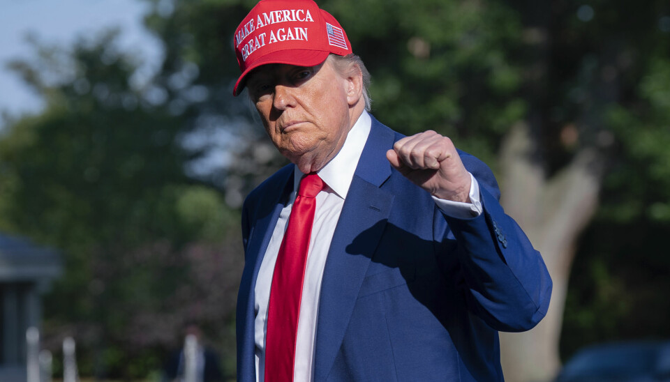Donald Trump kunngjorde natt til søndag at amerikanske fly har bombet iranske atomanlegg.