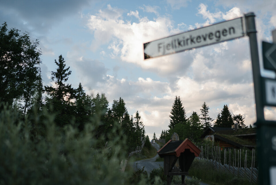 – Folk velger Sjusjøen på grunn av fjellkirka